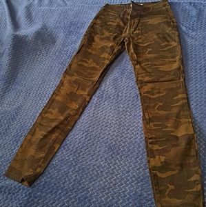 Camifage pants
